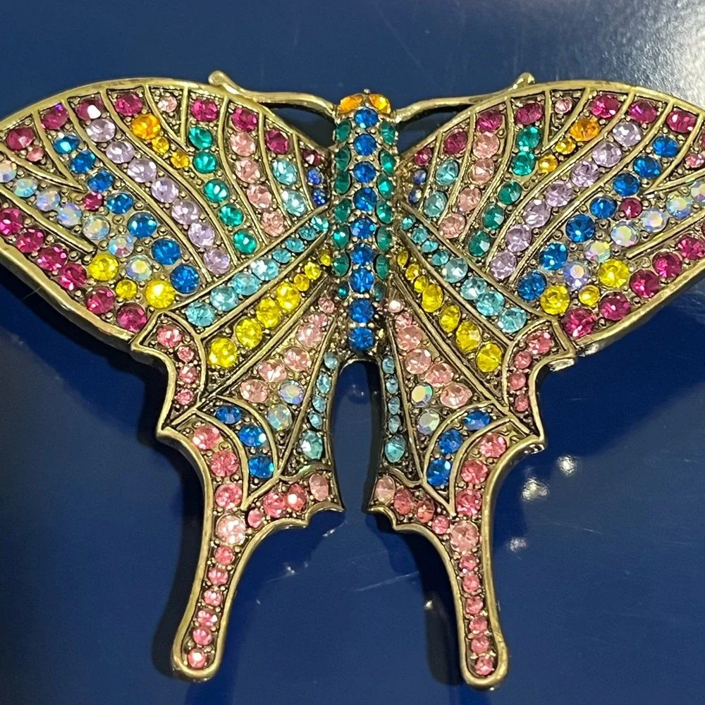 Heidi Daus Crystal Jeweled Butterfly Brooch Gold Pin Vintage Pink Aqua SIGNED